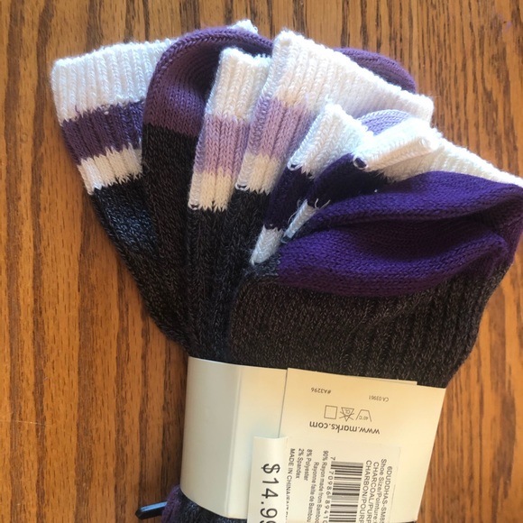 Brand New Denver Hayes three pack of socks - Picture 3 of 3